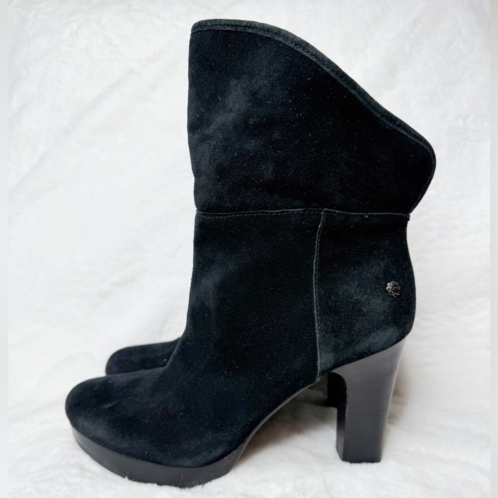 UGG Dandelion Sherpa Suede Heeled Bootie’s 7.5